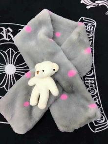 吃瓜小熊围巾,萌趣保暖两不误