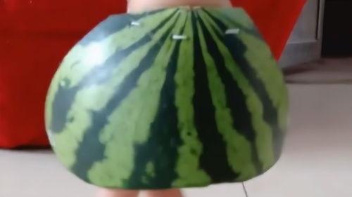 裙子吃瓜